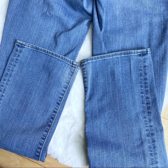 SOLD - Loft Ann Taylor Modern Straight Light Wash Jeans - Picture 6 of 12